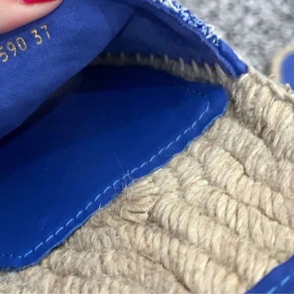 Chanel CC Tweed Blue Interlocking Sandals Size 37 - Picture 6 of 7